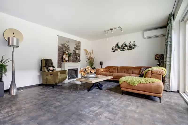 Moderne Patiowoning Hoogvliet: Luxe, Instapklaar, Energiezuinig