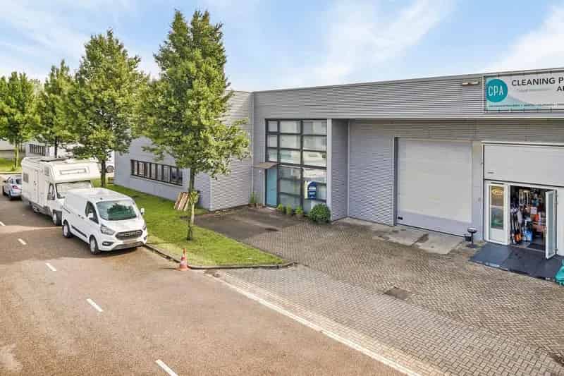 Bedrijfshal Amsterdam te huur Dukdalfweg