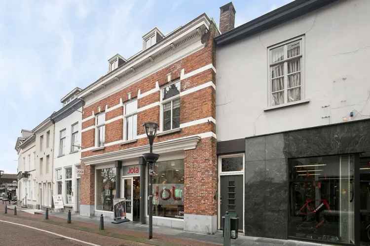 Winkel Hulst | Zoek winkels te koop: Steenstraat 13 4561 AR Hulst [funda in business]