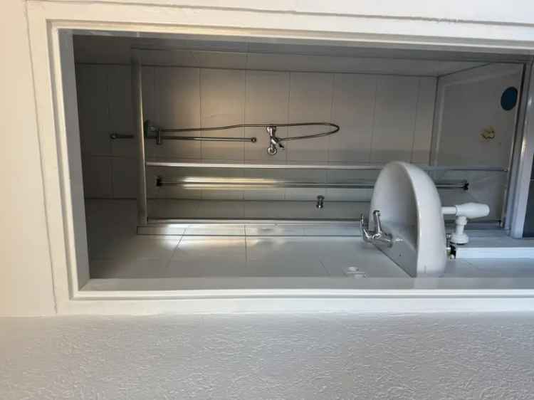 Kamer met eigen badkamer - Recent gerenoveerd