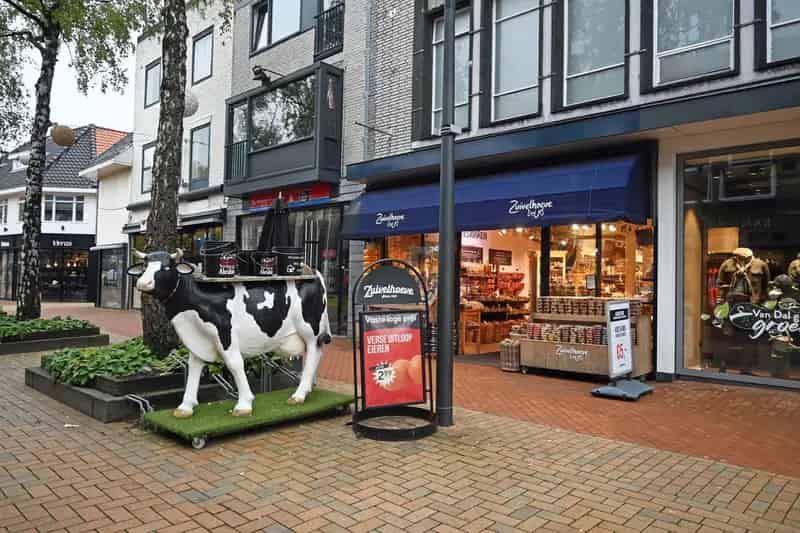 Winkel te Huur Drachten Noorderbuurt 98m²