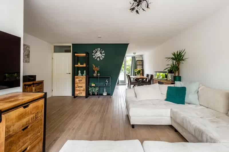 5 Slaapkamers Tussenwoning 113m2 Toolenburg Dakterras Zuidwesten
