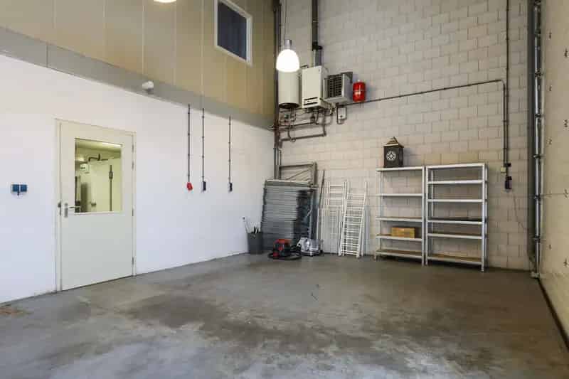 Bedrijfshal te koop Apeldoorn 123m2 Malkenschoten