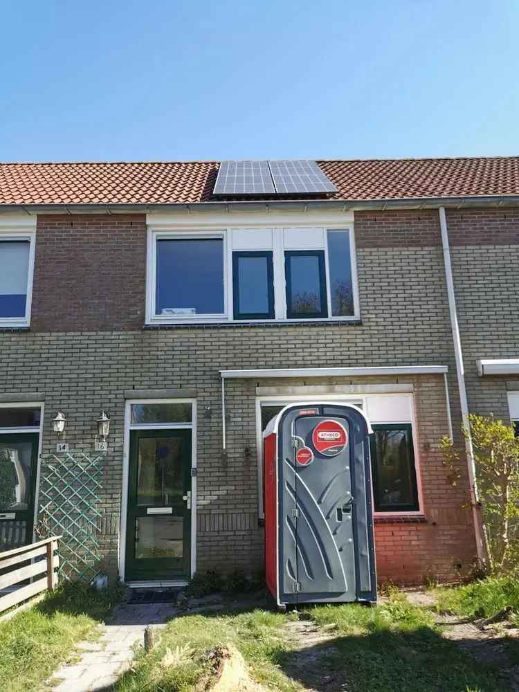 Vierkamer Tussenwoning Nieuw Vennep