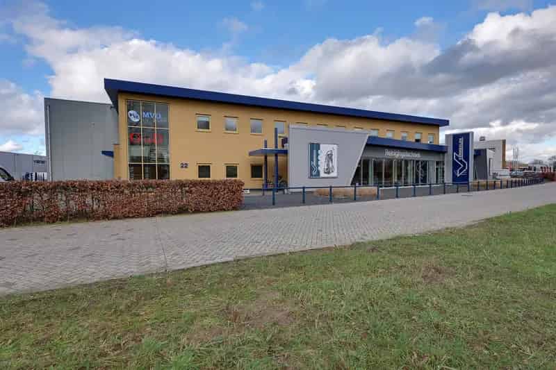Bedrijfsruimte Didam 1400m2 A12 Showroom Kantoren Werkplaats