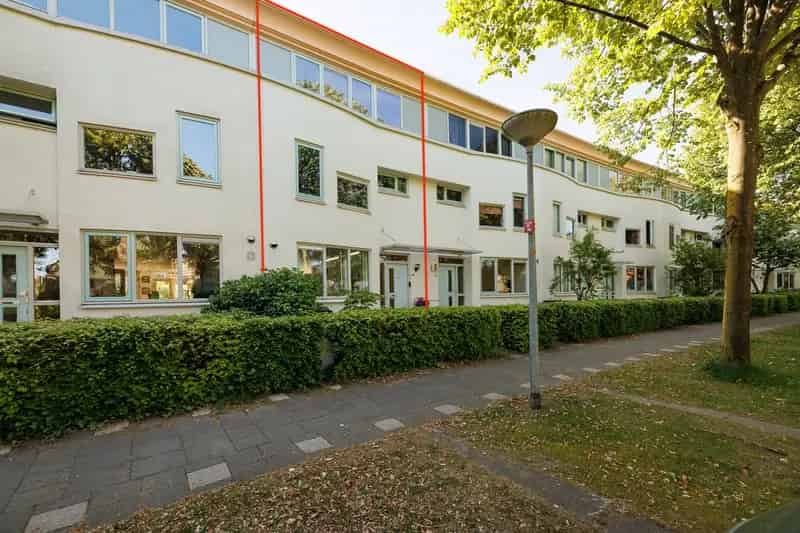 Huis te koop Almere Filmwijk 5 slaapkamers dakterras tuin