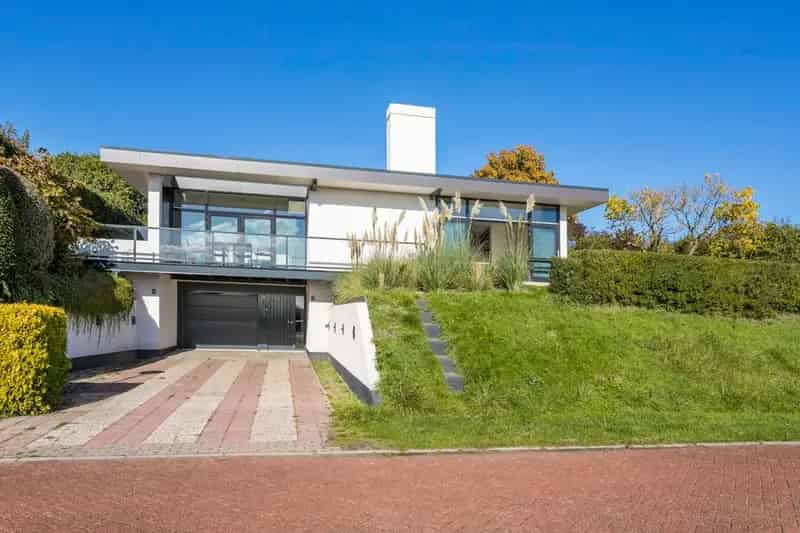 Moderne Villa met Uitzicht Veerse Meer 5 slaapkamers 3 badkamers
