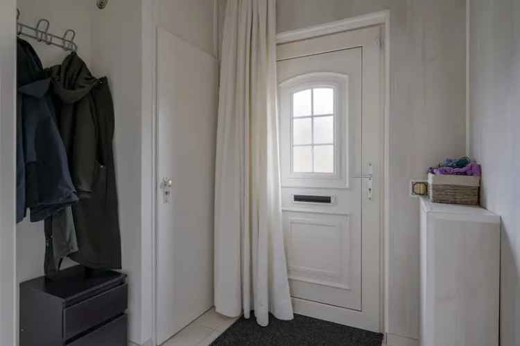 Ruime eengezinswoning te Veldhoven 4 slaapkamers moderne badkamer
