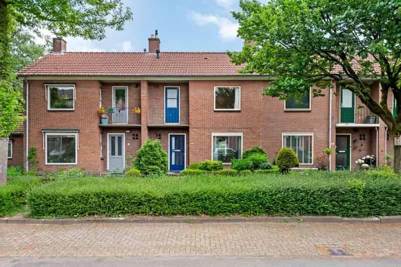 Tussenwoning Doorwerth 3 slaapkamers tuin nabij voorzieningen