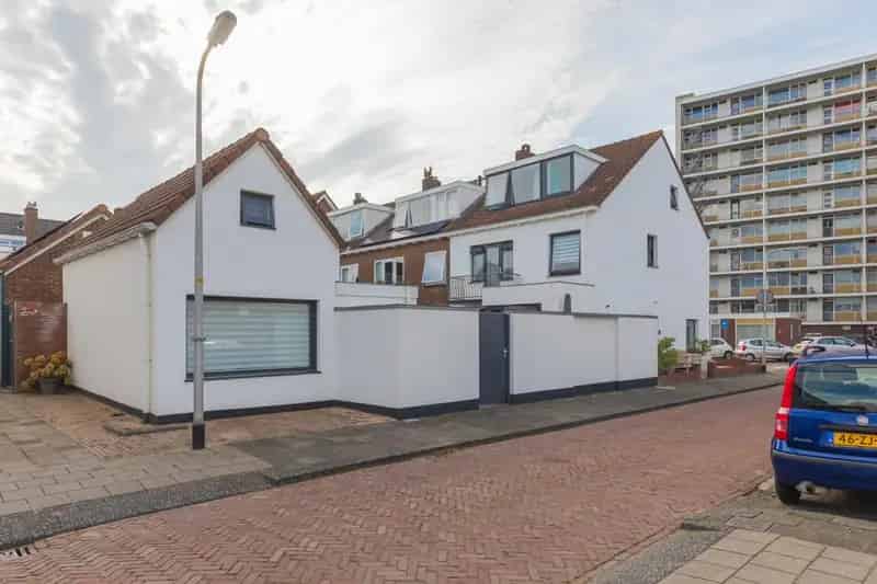 Hoekwoning Noordwijk aan Zee Strand nabij 6 slaapkamers Zomerhuis