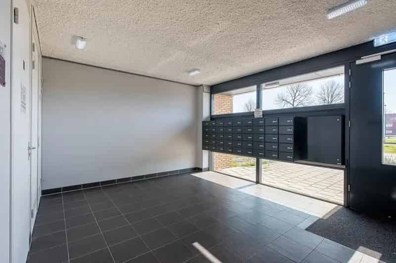 3 Kamer Appartement Almere Buiten Instapklaar Gemeubileerd