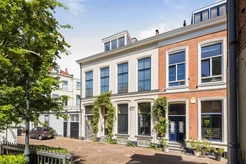 3 Kamer Appartement Deventer Centrum - Instapklaar met Dakterras