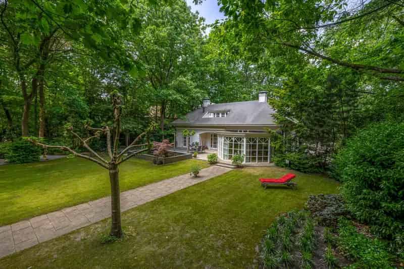 Luxe Villa te Koop in Boxtel: Ruimte, Rust en Natuur