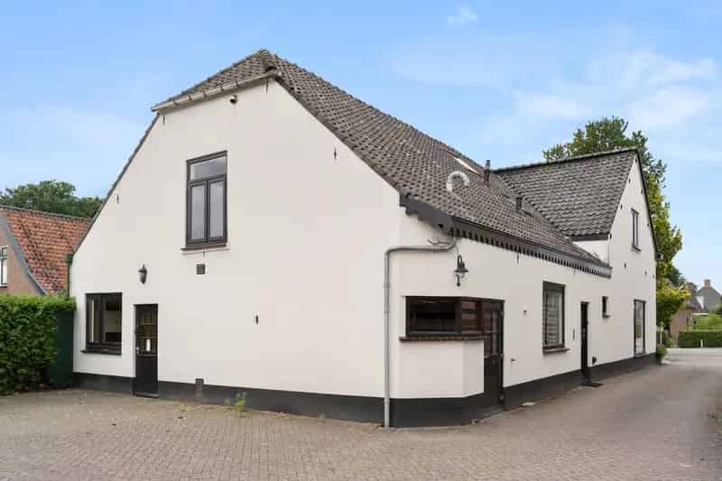 T Boerderij 9 slaapkamers Renswoude