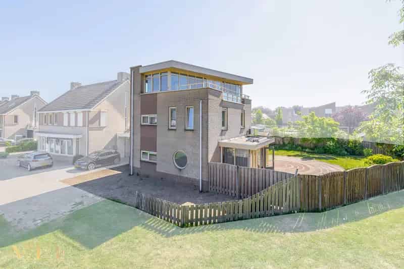 5 Slaapkamers Ruime woning Venlo Zuid Garage Tuin