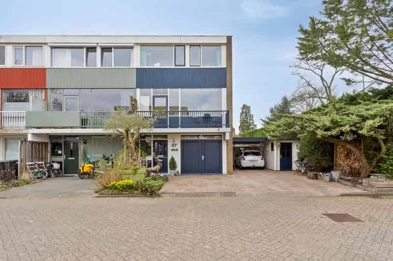 Ruime Drive-inwoning Berkel en Rodenrijs 4 Kamers Grote Tuin