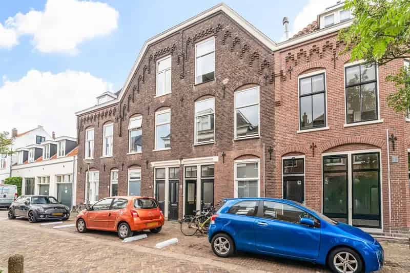 Appartement te koop: Warmoezierstraat 5-B 2613 VG Delft | Funda