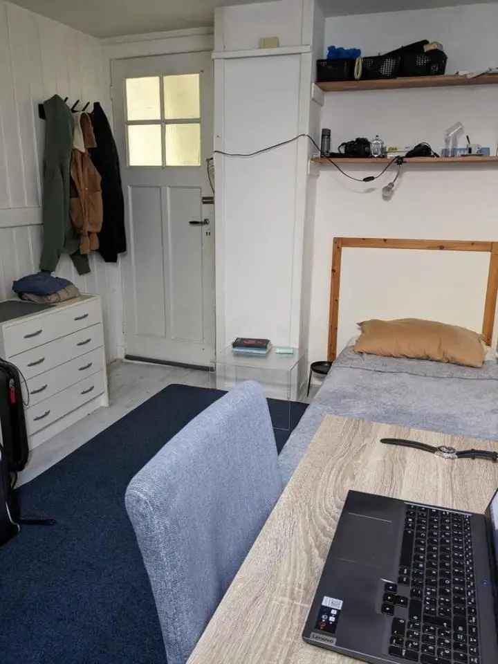  kamer voor stagiaire op uitstekende locatie