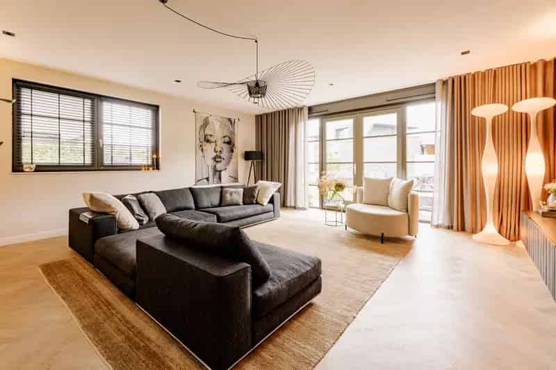 Rietgedekte woning Blaricum 3 slaapkamers luxe keuken