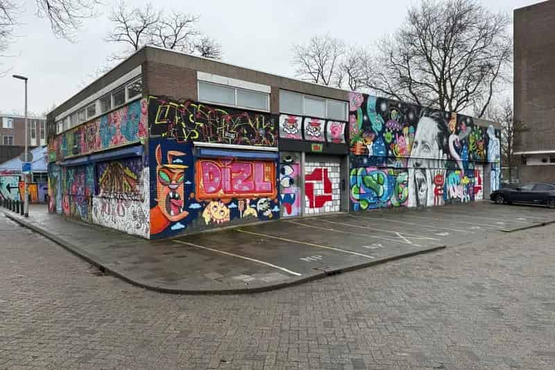 Bedrijfshal Rotterdam Schoterbosstraat 267m2 Kantoor 208m2 Bedrijfsruimte