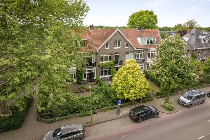 Charmant Herenhuis Deventer Nabij IJssel