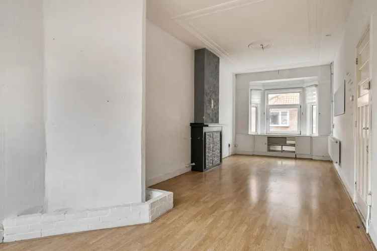 Woning Te Koop in 333, Beetsstraat, Den Haag, Zuid-Holland