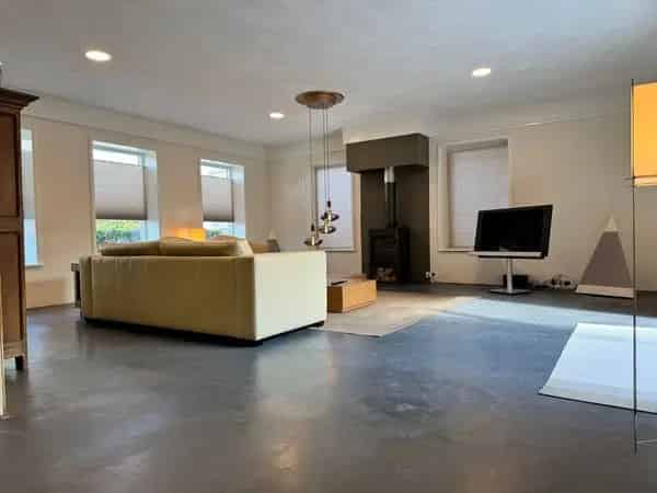 Modern Gemeubileerd Huis Ten Post Nabij Groningen