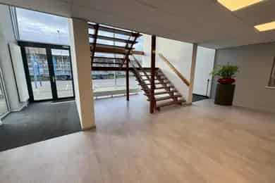 210 m2 Kantoorruimte te Huur Pannerden