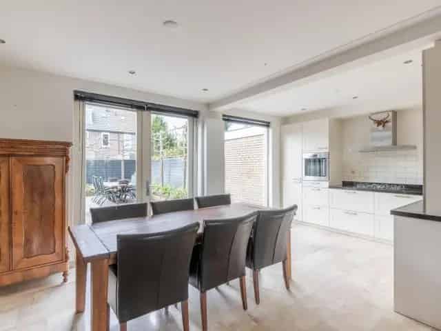 5 Slaapkamer Gemeubileerde Huis te Huur Baambrugge
