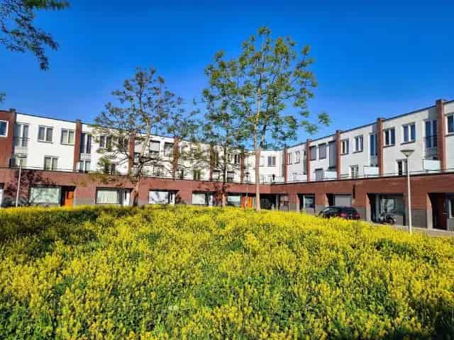 Te Huur: Huis Marconistraat Maastricht - 3 Slaapkamers, Tuin en Berging