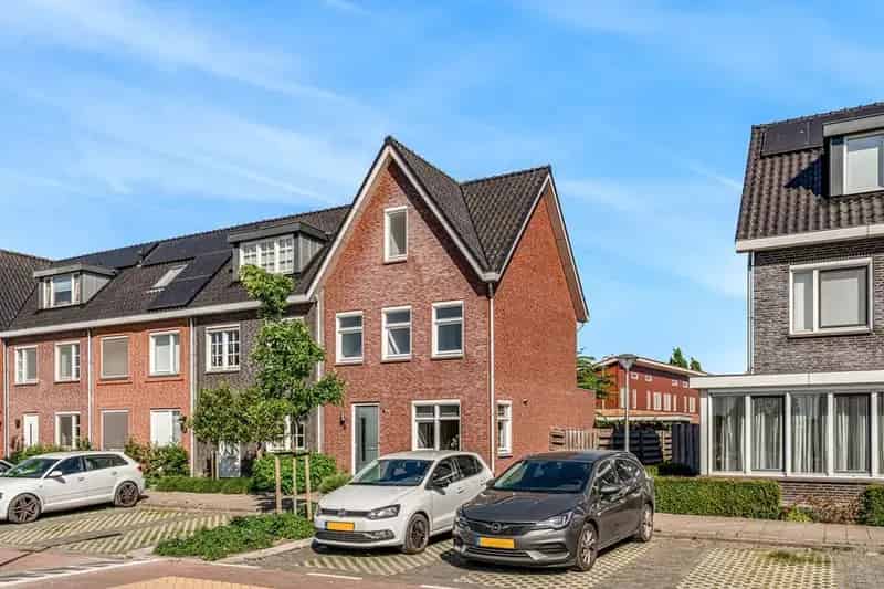 Royale Hoekwoning Groot Ammers 3 slaapkamers Tuin Veranda
