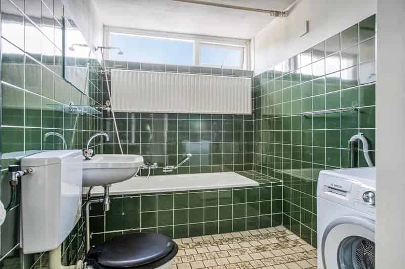 Ruime Tussenwoning 117m2 3 Slaapkamers Carport Diepe Tuin Rhenen