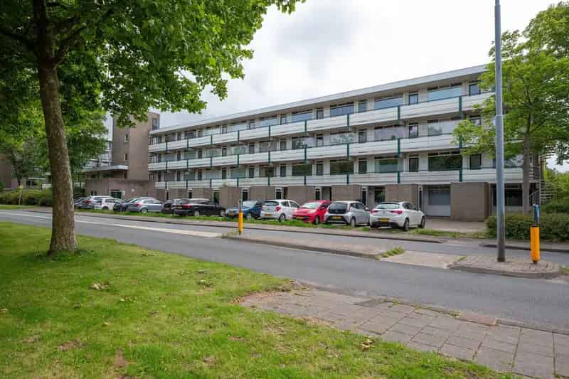 Ruim 2-kamerappartement Nieuw Vennep
