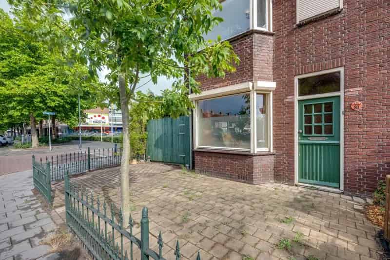 Jaren 30 Hoekwoning Breda Ruime Garage 3 Slaapkamers