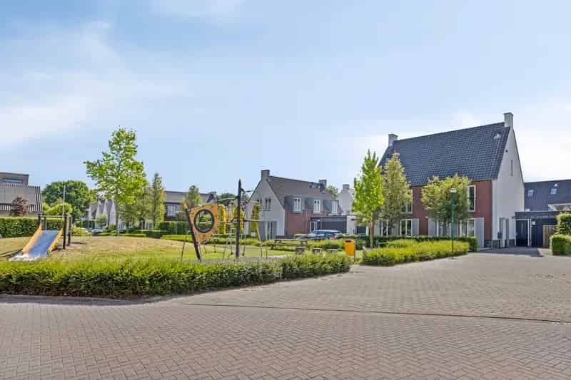 Huis te koop Loon op Zand: Ruime 2 1 Kapwoning met A+++ Label