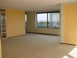 Appartement Diemen: 2 Slaapkamers, Dakterras, Lift
