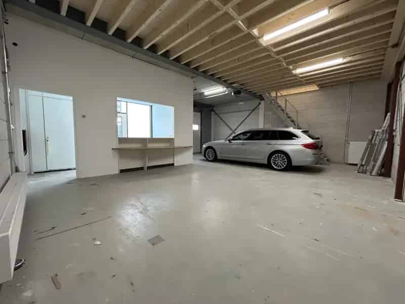 Bedrijfsruimte te Huur Lijnden Businesspark A9 A5
