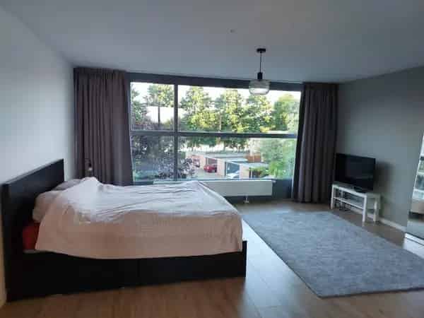 Te Huur: Ruime 5 Slaapkamer Huis in Utrecht Terwijde Nabij Maximapark