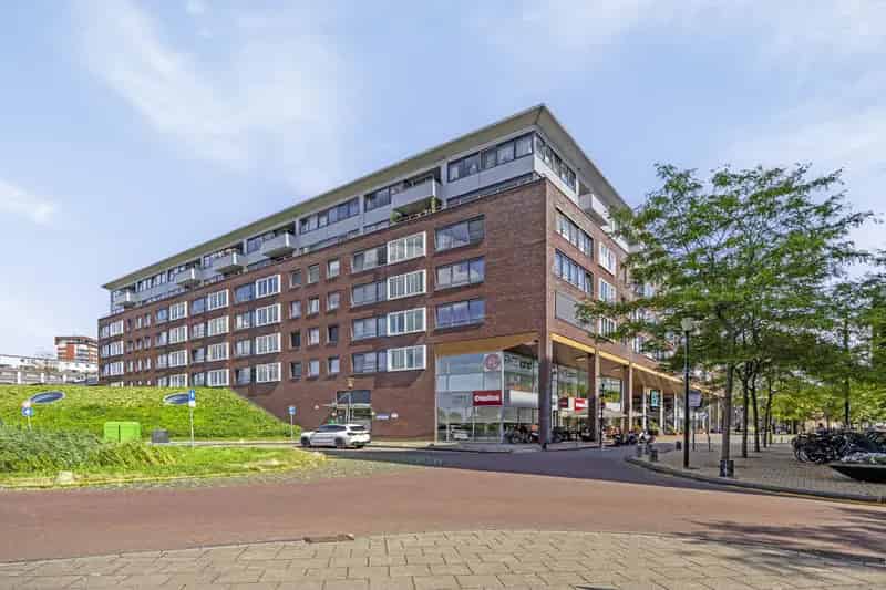 Appartement Barendrecht 3 Slaapkamers Nabij Openbaar Vervoer