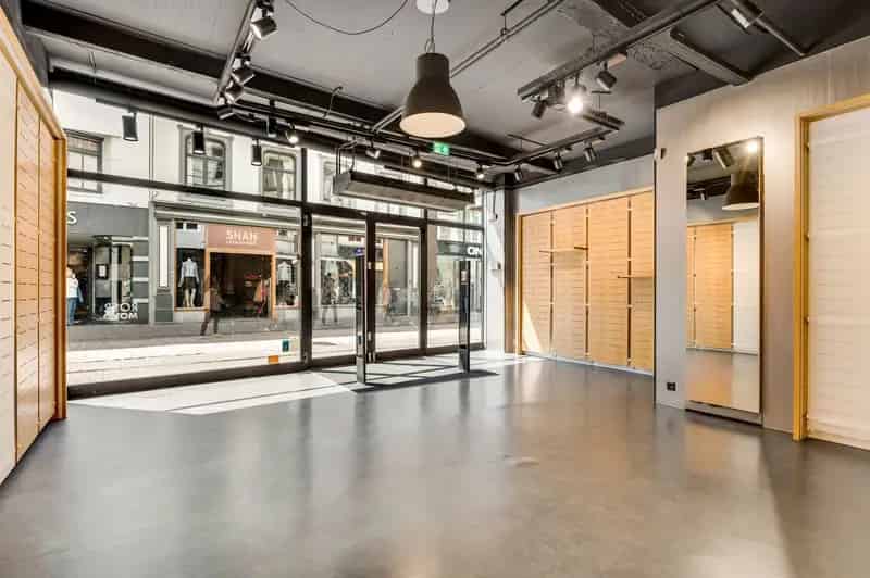 Winkel te huur Roermond Varkensmarkt A1 locatie 232m²