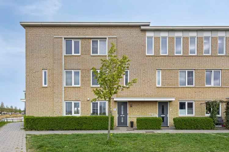 6 Slaapkamers Huis te koop Zaltbommel  Dudok Stijl