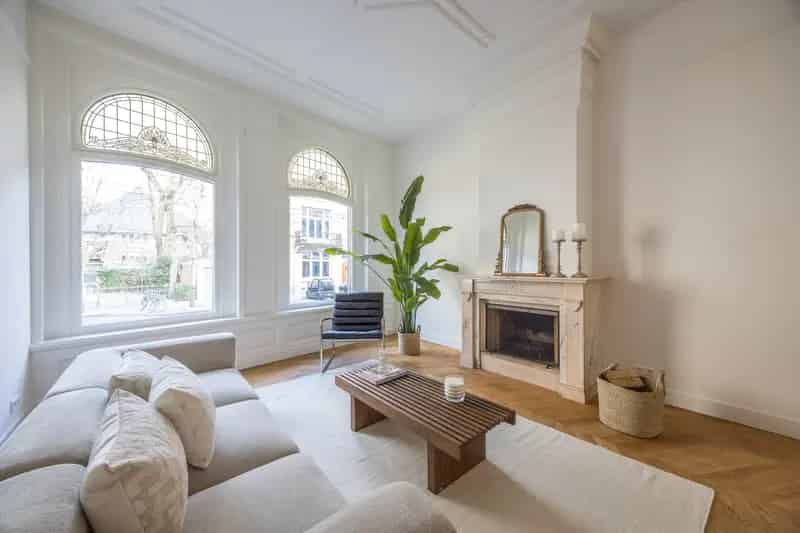 Luxe Benedenhuis Amsterdam Zuid 233m2 4 slaapkamers Tuin
