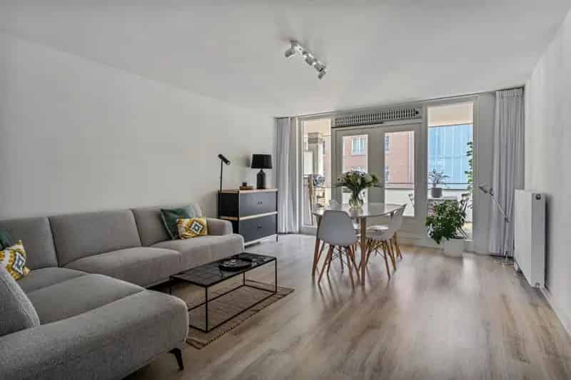 Luxe 2 Slaapkamer Appartement Maastricht Ceramique Prive Parkeerplaats
