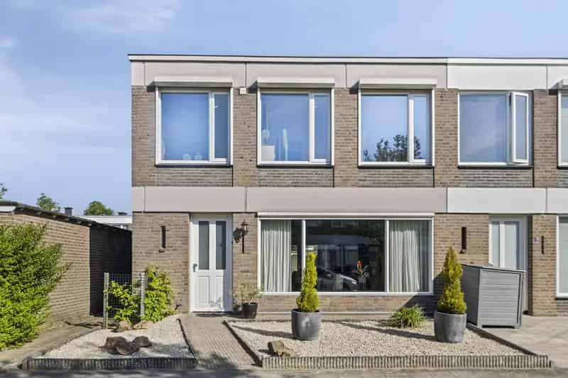 Ruime Eindwoning Oss Zuid 3 Slaapkamers Moderne Keuken