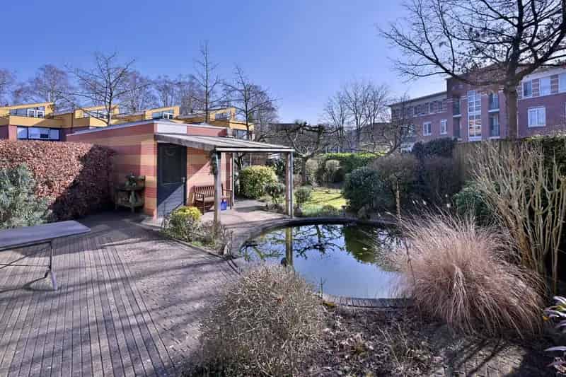 Godebaldstraat 14 Deventer: Grote Hoekwoning met Garage en Dakterras
