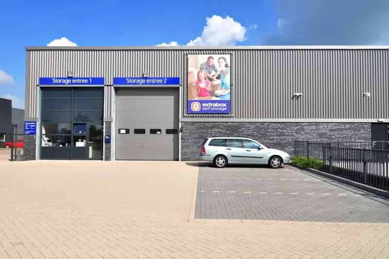 Bedrijfshal te Huur Wijchen 60m2 100m2 ZZP Opslag Webwinkel
