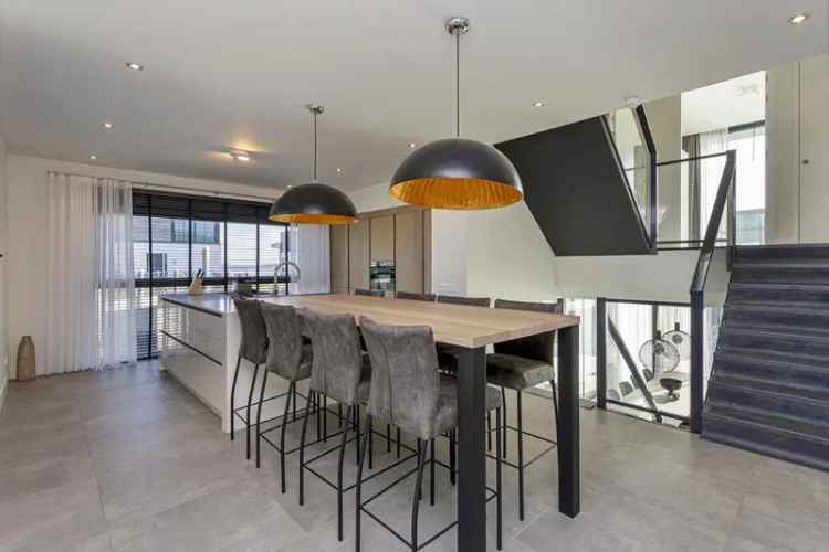 Luxe 8-Persoons Villa Veerse Meer Eigen Botenhuis