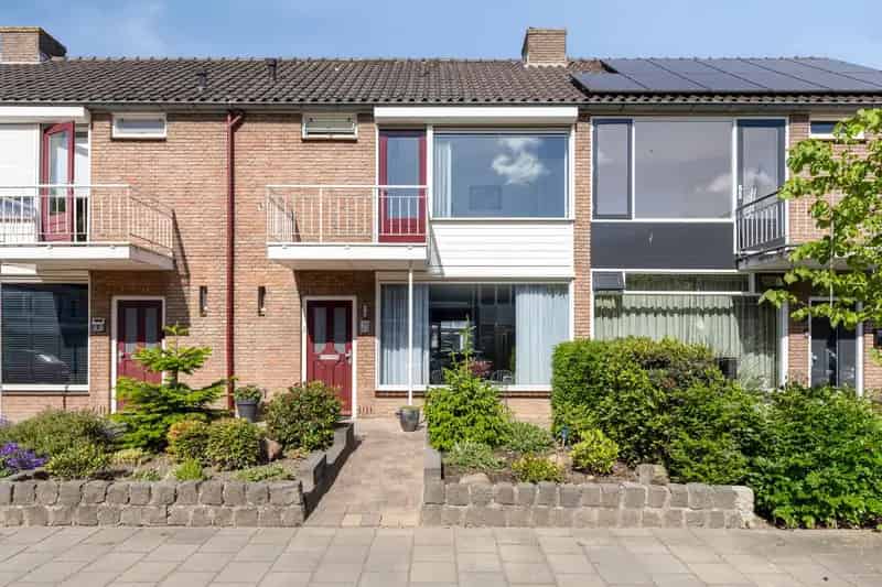 Huis te koop Elst 3 slaapkamers zonnige tuin