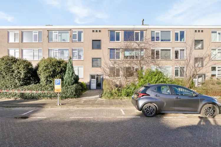 Portiekwoning Te Koop in 25, Prins der Nederlandenstraat, Hoek van Holland, Zuid-Holland