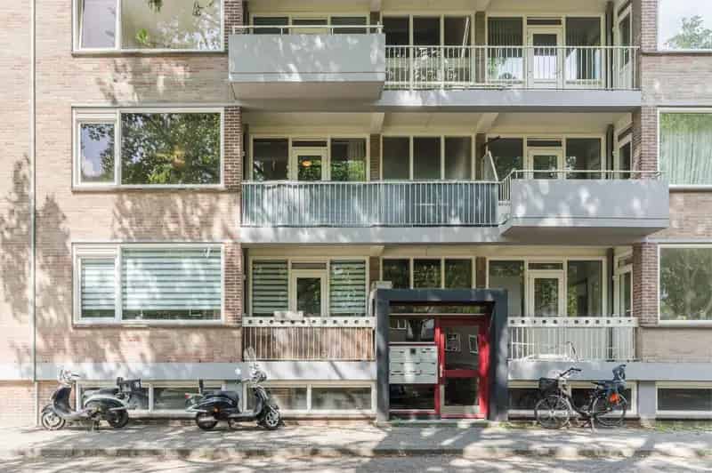 3-kamerappartement Tilburg  Instapklaar gerenoveerd 2 balkons